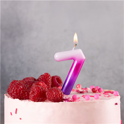Свеча -цифра "7" Омбре розов/фиолет 6смG